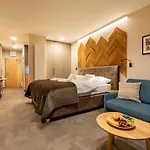 Aparthotel Aplend Štrbské Pleso