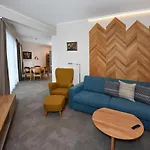 Aplend 3* Štrbské Pleso