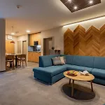 Aplend Aparthotel