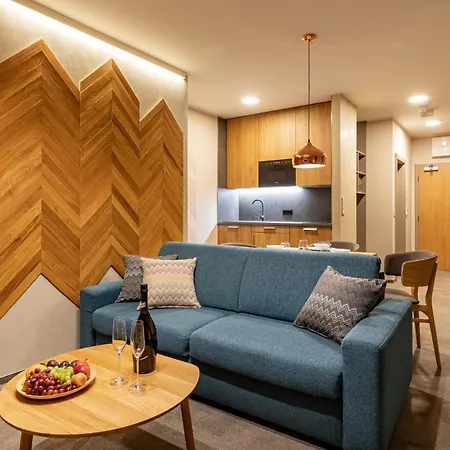 Aparthotel Aplend *