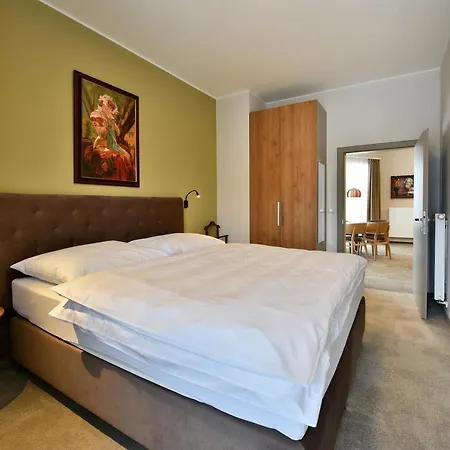 Aplend Aparthotel 3*