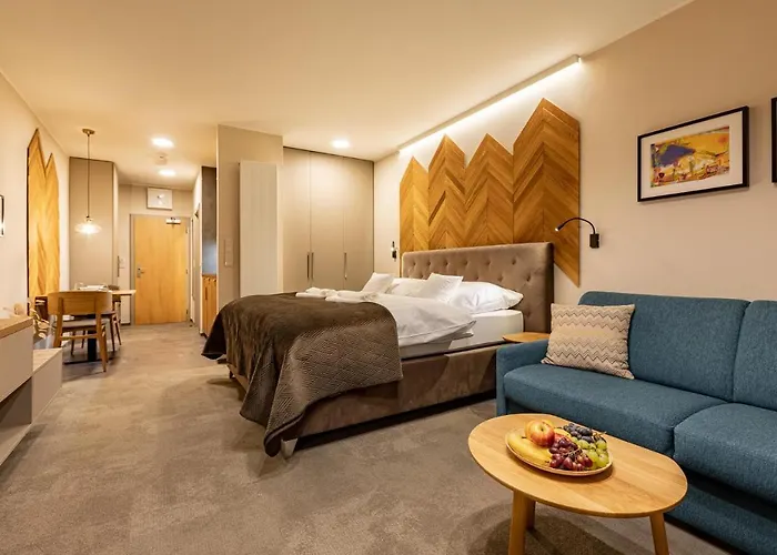 Апарт-отель Aplend Штрбске-Плесо